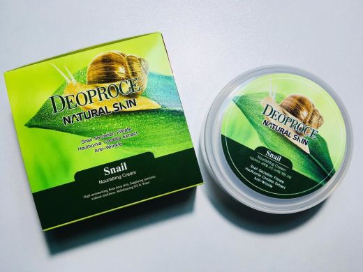 Deoproce Natural Skin Snail Nourishing Cream Питательный омолаживающий крем с экстрактом слизи улитки 100гр
