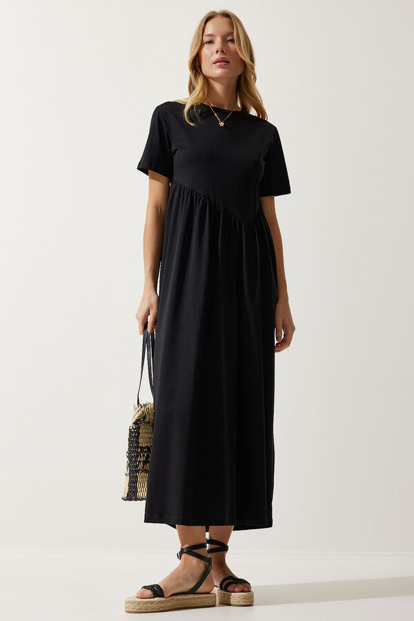 happinessistanbul Женское черное длинное трикотажное платье со сборками MC00272