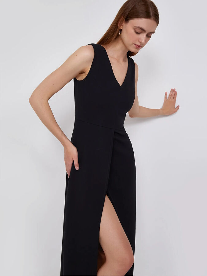 EMKA Платье приталенного кроя  цвет: Черный PL1432/decant
