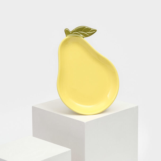 СИМА-ЛЕНД Тарелка керамическая &quot;Груша&quot;, плоская, желтая, 22,5 см, 1 сорт, Иран