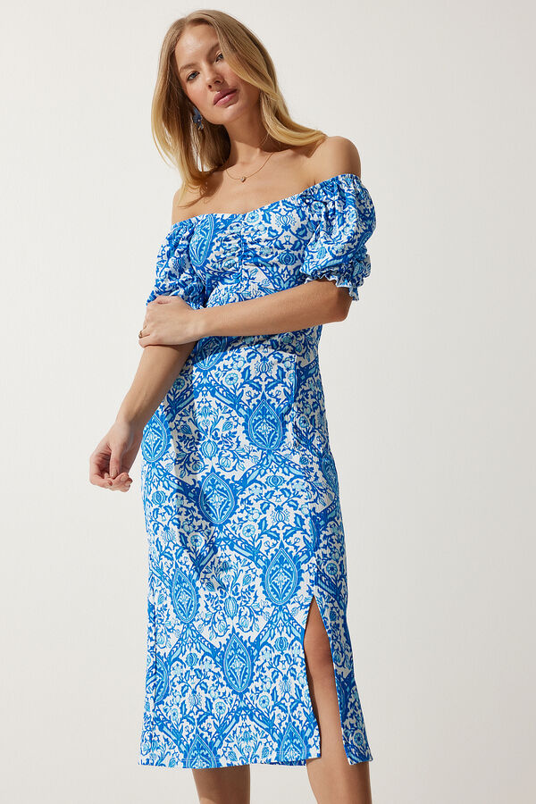 happinessistanbul Женское летнее вискозное платье синего и белого цвета с эластичным воротником «Кармен» MC00172