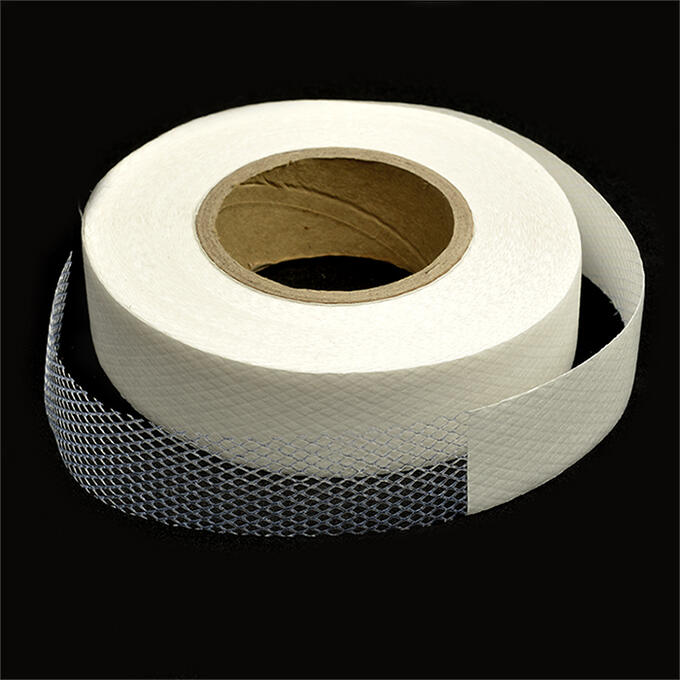 термоклеевая паутинка в роликах. термоклеевая лента паутинка. цв. паутинка для одежды. паутинка клеевая 112см.