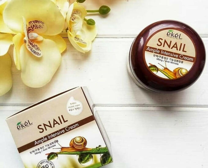 Ekel Ample Intensive Cream Snail - Крем для лица с экстрактом муцина улитки 100гр