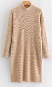 Платье-свитер с длинными рукавами