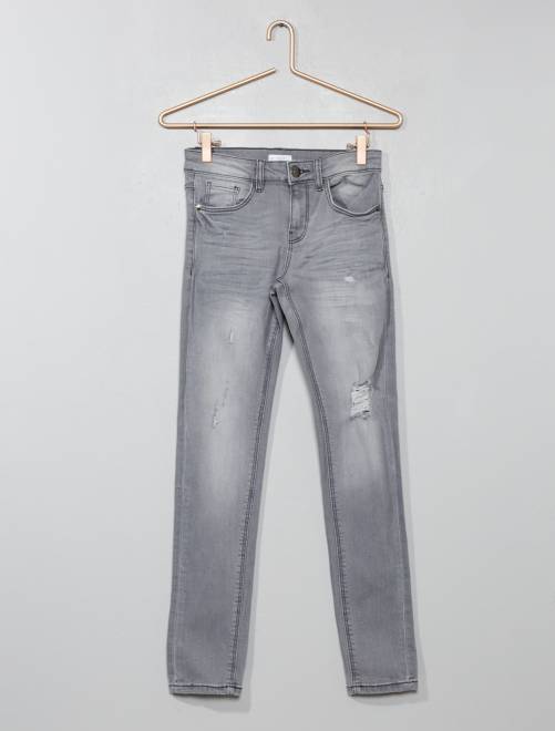 Узкие джинсы с эффектом поношенности