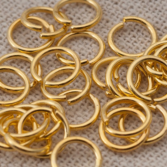 Колечки соединительные, цвет желтое золото, железо, р-р 7х0.9мм, в 10 гр. около 95 шт., Колечки соединительные, цвет желтое золото, железо, р-р 7х0.9мм, в 30 гр. около 285 шт., ОПТ Колечки соединитель