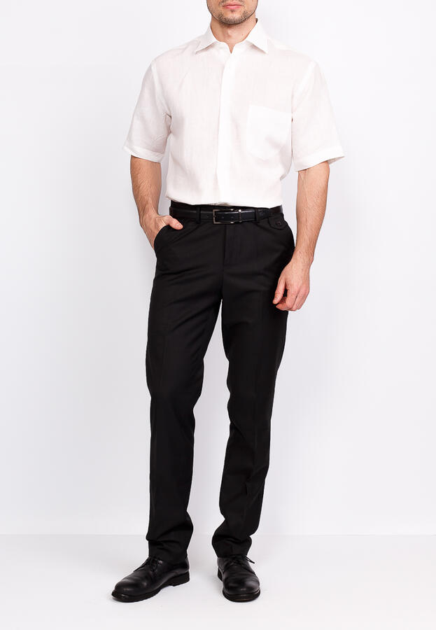 Мужские брюки с белой рубашкой