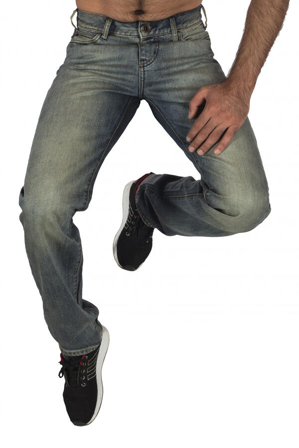 Оригинальные мужские джинсы – одна из самых покупаемых моделей, когда-либо созданных дизайнерами А6 №200