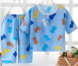 Пижама: футболка + шорты
