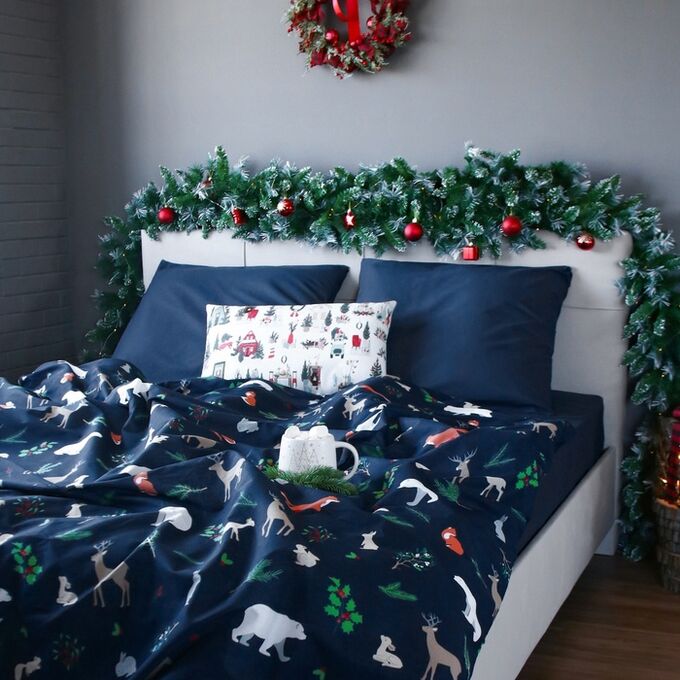 Постельное белье новогоднее &quot;Этель&quot; 1.5 сп Winter animals 143*215 см, 150*214 см, 70*70 см - 2 штуки