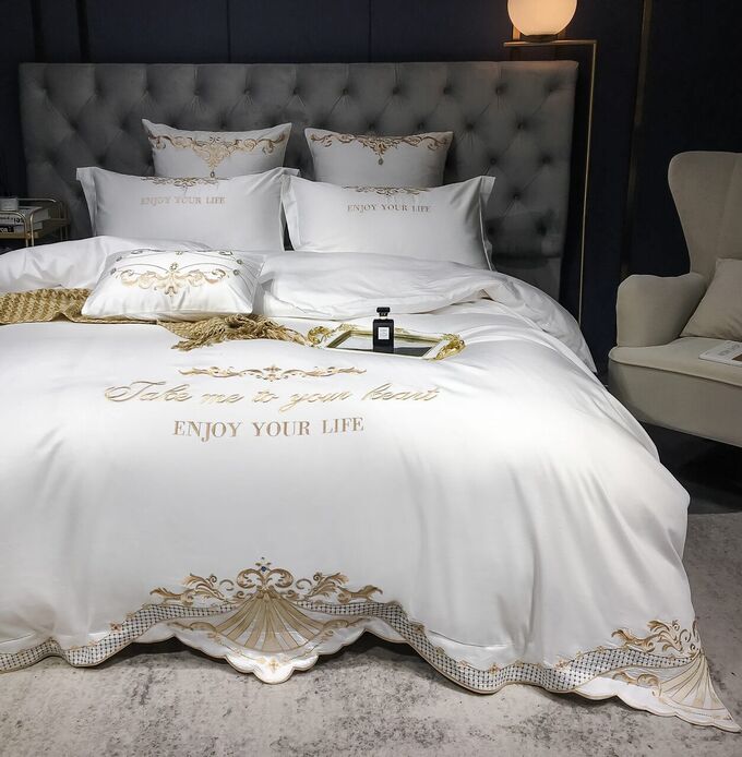 Viva home textile Постельное белье Сатин Гладкокрашеный Вышивка Делюкс на резинке DHCR006