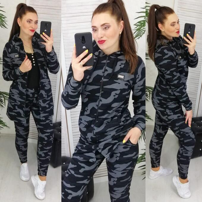 Пятнистый костюм