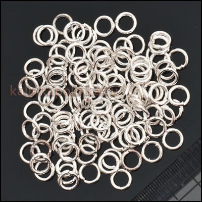 Колечки соединительные железные, гальваническое покрытие цвета серебро, диаметр 3мм, толщина 0.5мм.