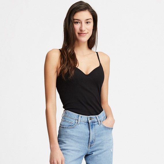 Uniqlo топ с бра. майка с лифом. майка с чашками. юникло майка с чашечками. топик на завязках.