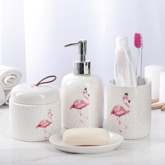 Набор аксессуаров для ванной комнаты «Фламинго», 4 предмета (дозатор 350 мл, мыльница, 2 стакана)