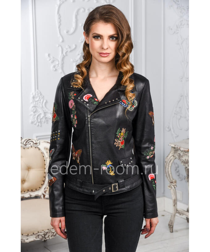 Женская кожаная куртка черного цвета с вышивкойАртикул: AL-2917-CH