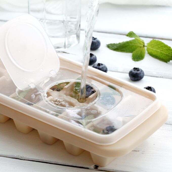 LAKOMO Форма для льда &quot;Ice cube&quot; 16 ячеек, 30х11х4,5см, цв.бежевый