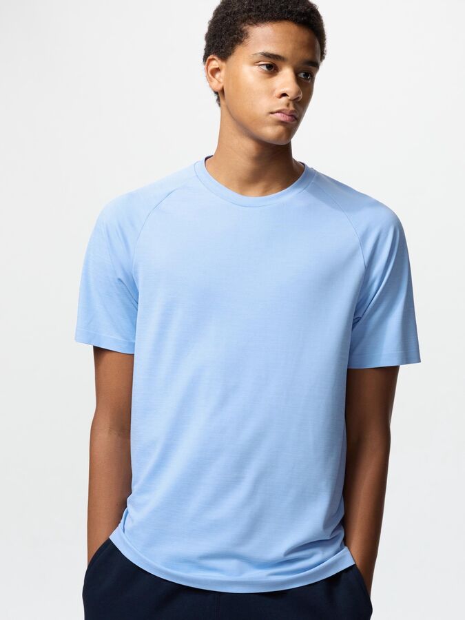 UNIQLO - мужская футболка с функцией Dry EX - 61 BLUE