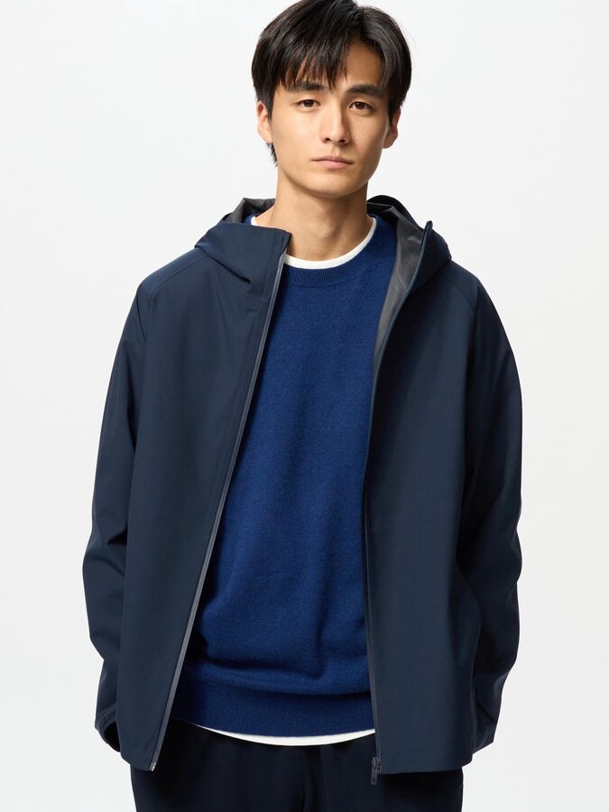 UNIQLO - куртка с защитой от ветра и дождя Block Tech -  69 NAVY