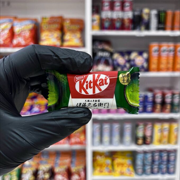 KitKat Ito Kyuemon Uji Matcha 15g - Эксклюзивный КитКат зеленый чай матча. 1шт