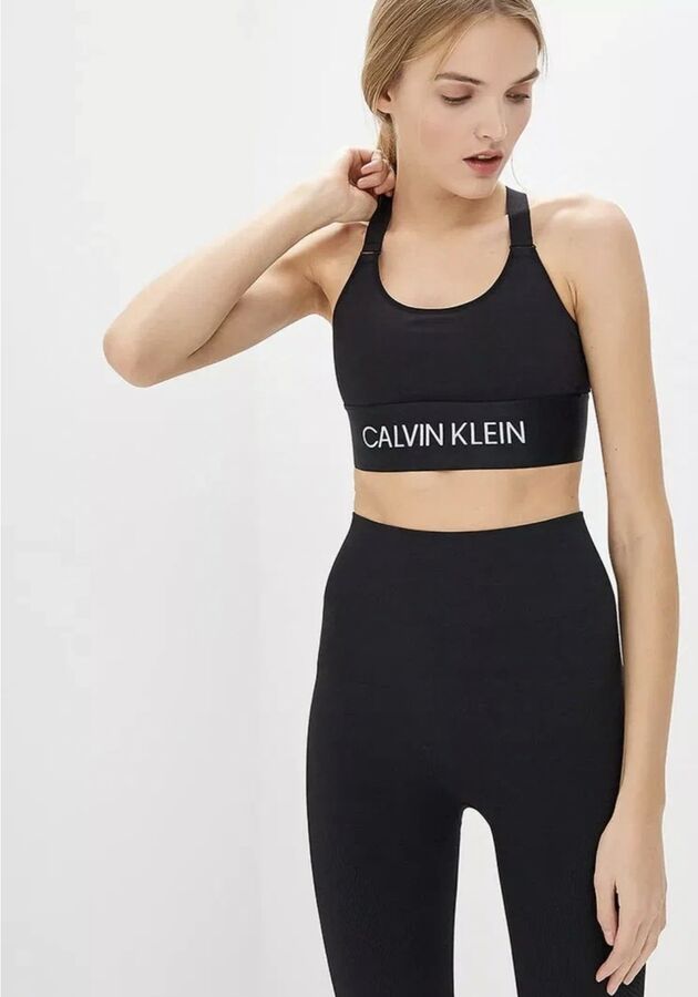 Комплект оригинал из Америки топ и велосипедки Calvin clein