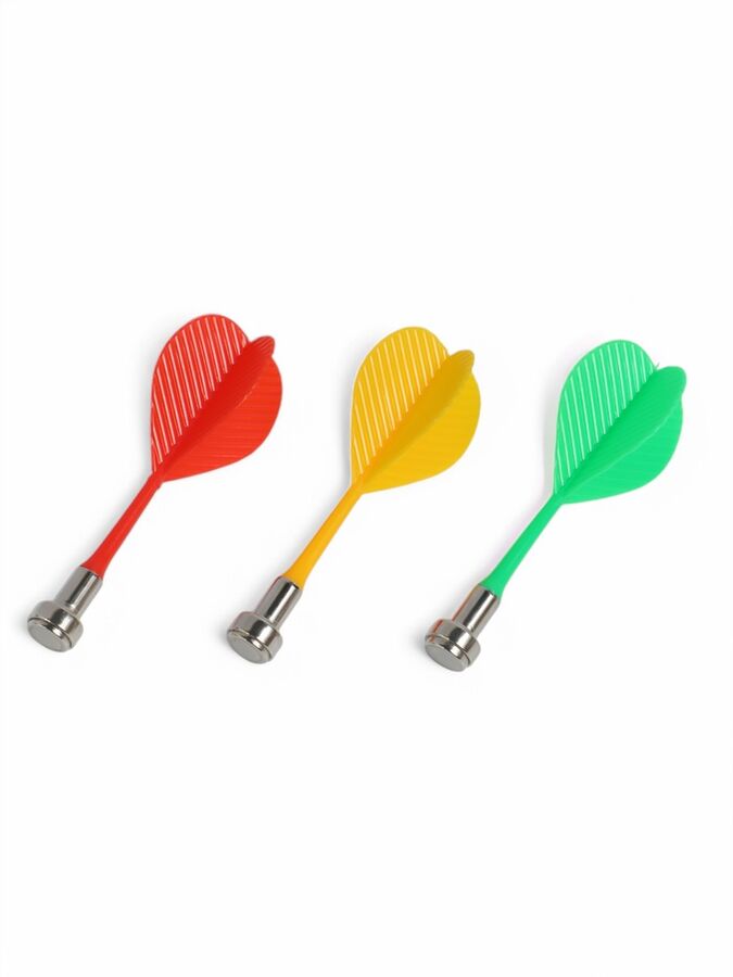 ONLITOP Дротики для дартса ONLYTOP, 3 шт., магнитный наконечник, вес 8 г, цвета МИКС