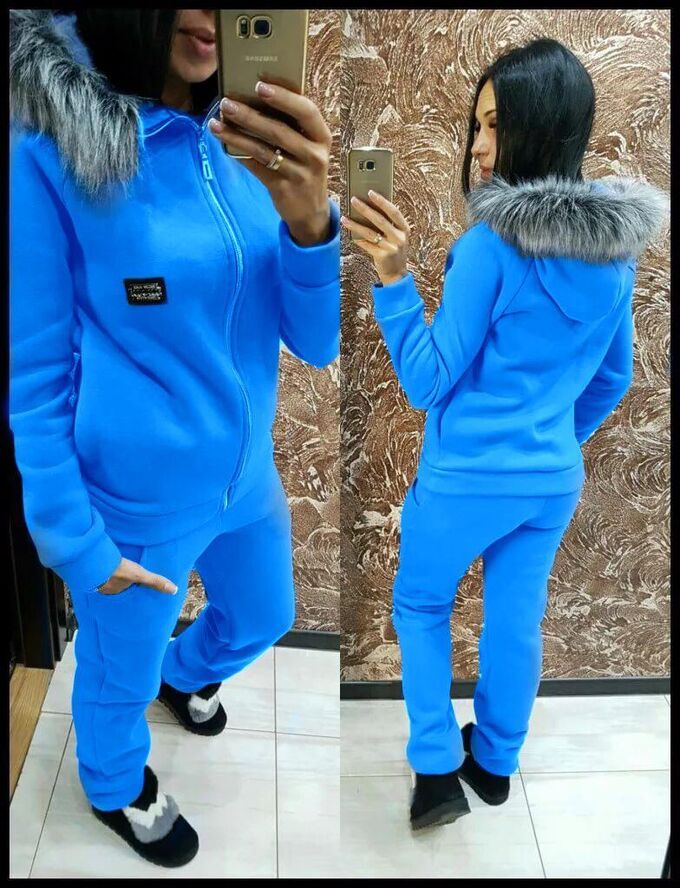 Теплый спортивный костюм женский на флисе