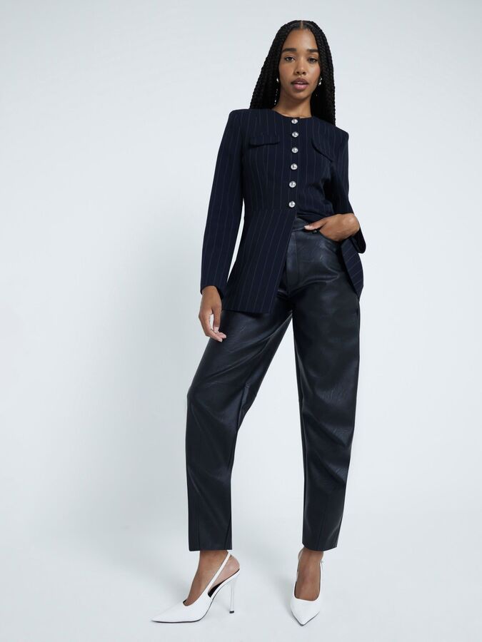 NEXT. River Island Barrel Fit брюки из искусственной кожи с мехом