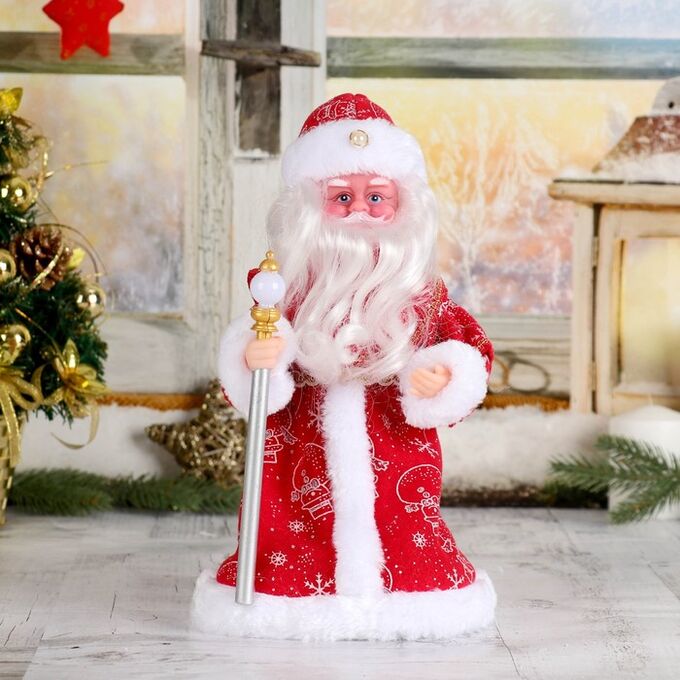 Дед Мороз, в красной шубе и шапке с жемчужинкой, двигается, без музыки