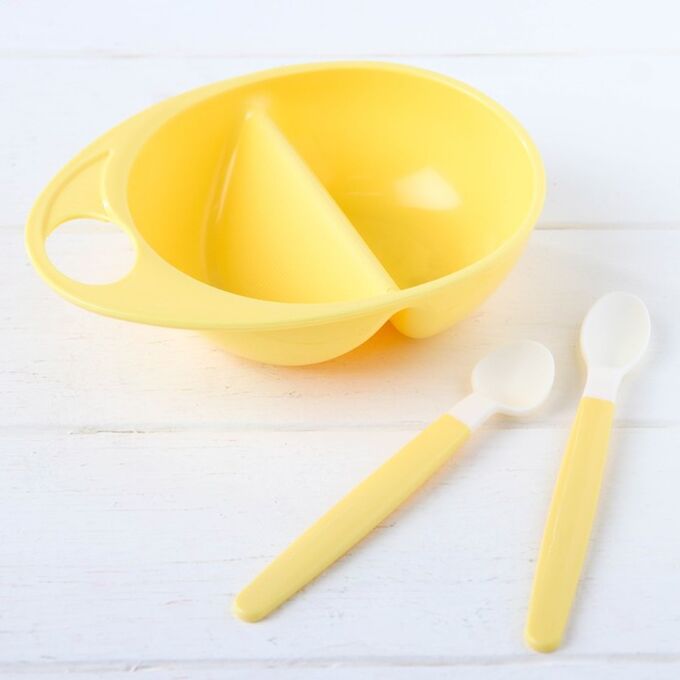 Набор посуды для кормления, 3 предмета: тарелка двухсекционная, ложки 2 шт., от 5 мес., цвет жёлтый