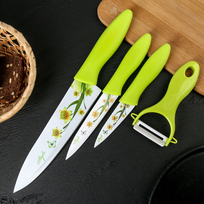 СИМА-ЛЕНД Набор кухонный, 4 предмета: 3 ножа с антиналипающим покрытием, лезвие 8,5 см, 12 см, 20 см, овощечистка, цвет зелёный
