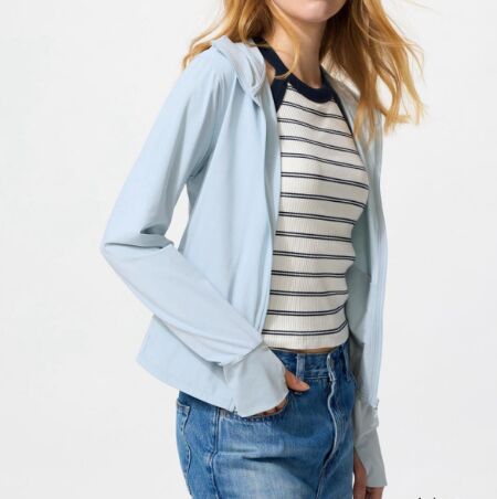 UNIQLO Женская ветровка AIRism с капюшоном и высокой эластичностью, защищающий от ультрафиолета 477049 голубой