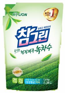 LION Средство для мытья посуды, овощей и фруктов &quot;CHAMGREEN&quot; Зеленый чай, мягкая упаковка, 1340 мл