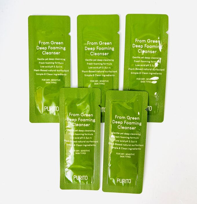 Слабокислотная пенка для умывания Purito From Green Deep Foaming Cleanser