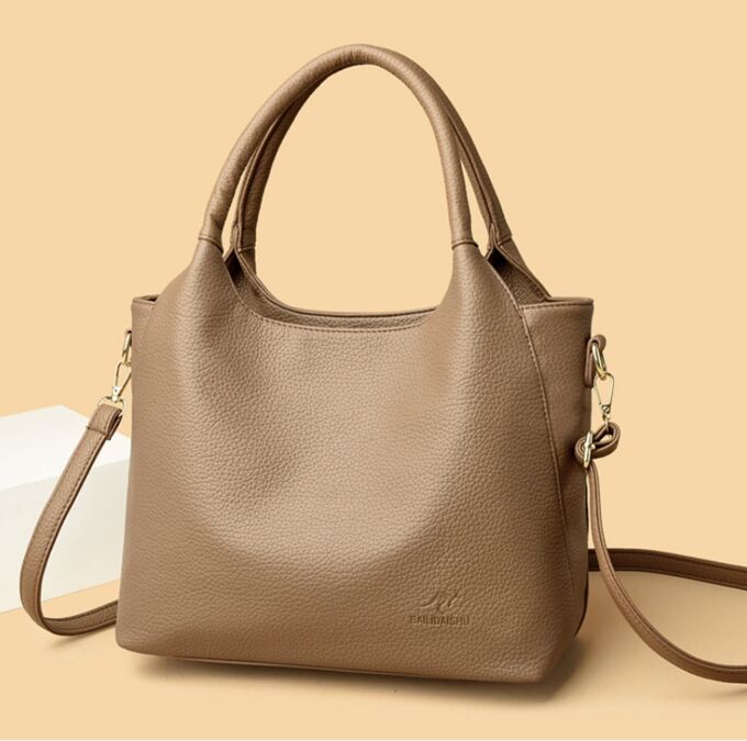 COSMOСOLLECTION_BAGS Сумка из натуральной кожи на плечо, кофе с молоком