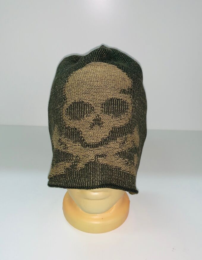 Оливковая шапка с черепом  №1516