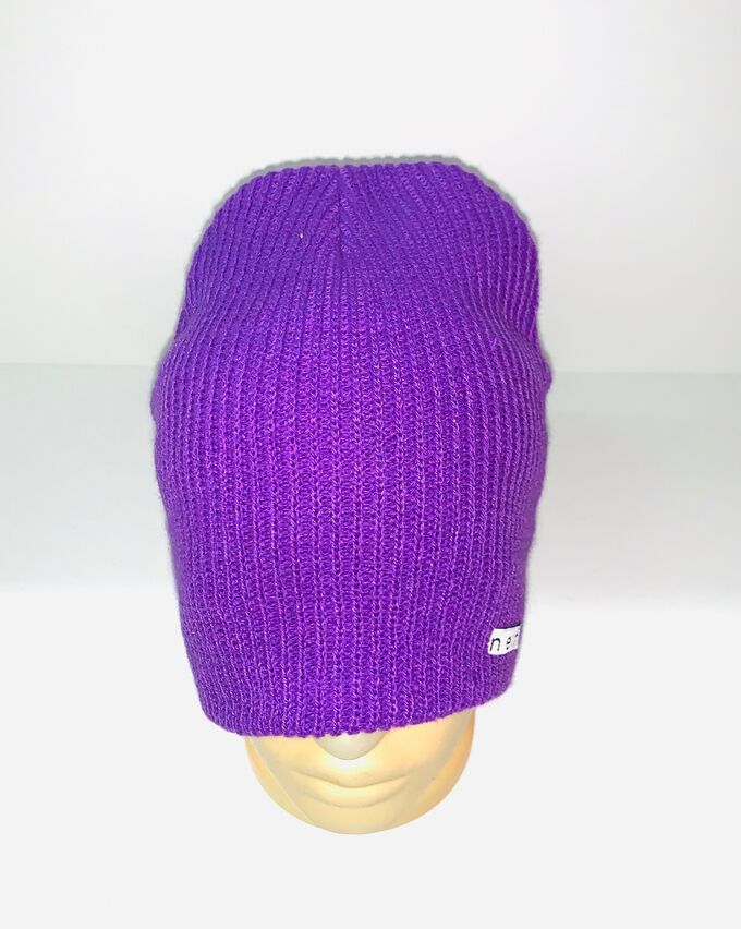 Яркая фиолетовая шапка  №1719