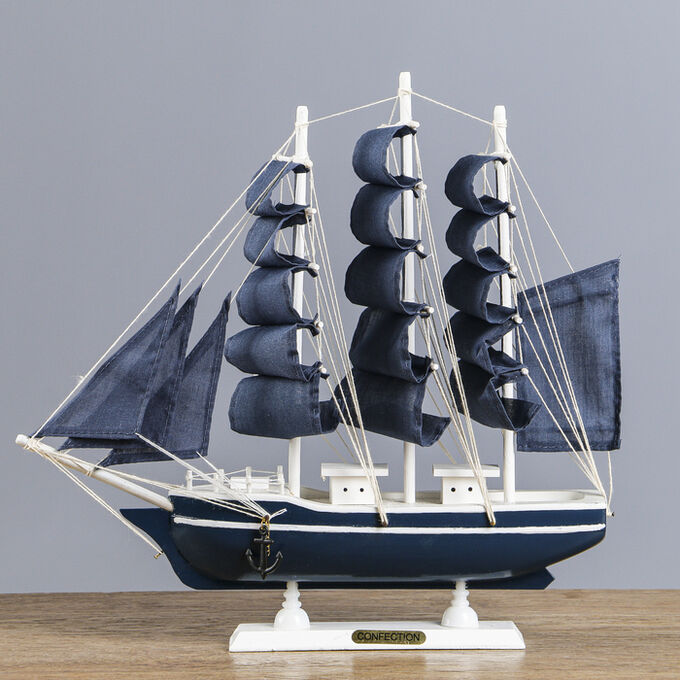 СИМА-ЛЕНД Корабль сувенирный средний «Калева», борта синие с белой полосой, паруса синие, 30х7х32 см