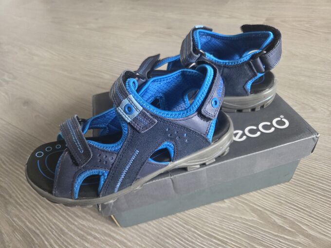 Сандали Ecco 35 размер