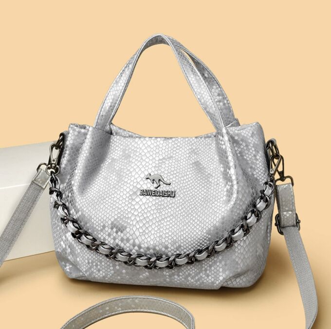 COSMOСOLLECTION_BAGS Универсальная женская сумка из натуральной кожи с цепочкой, серебряная змея