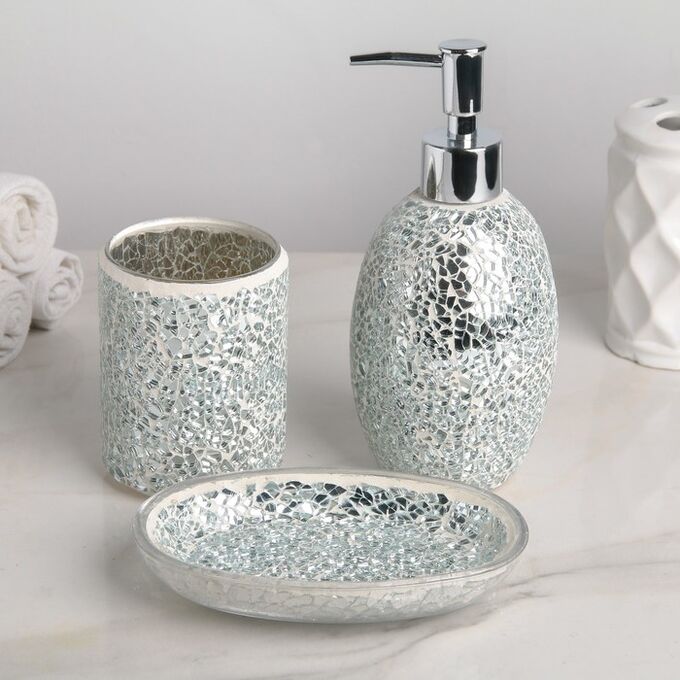 Набор аксессуаров для ванной комнаты «Зазеркалье», 3 предмета (дозатор 370 мл, мыльница, стакан), цвет серебряный