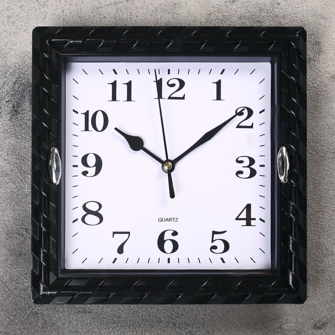 Часы настенные, серия: Классика, &quot;Плетёнка&quot;, квадратные, черные  21х21 см