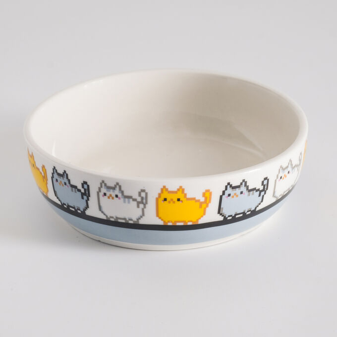 Пижон Миска керамическая «Пиксельные кошки», 12 х 3,5 см, бело-серая, 390 мл