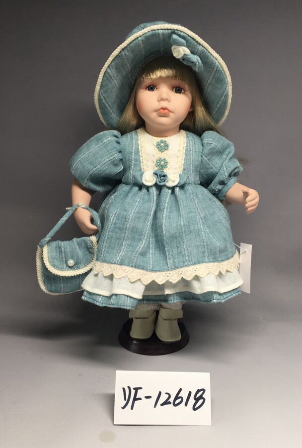 Кукла коллекционная сувенирная YF-12618 (1/12)