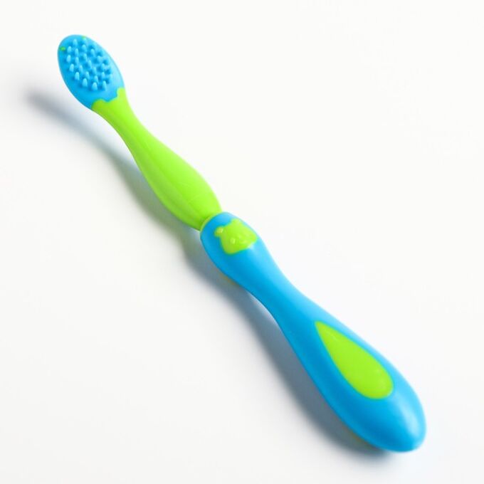 Крошка Я Детская зубная щетка-массажер с силиконовыми щетинками, от 6 мес., цвет зеленый/голубой