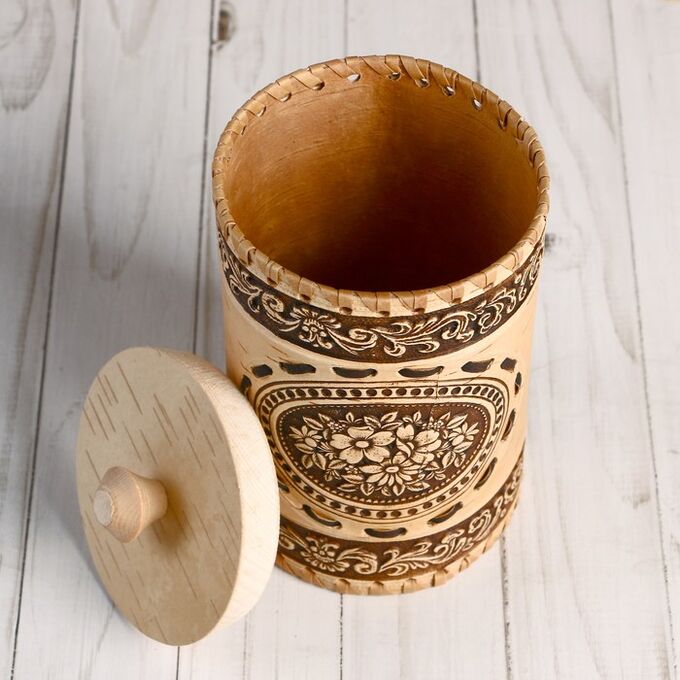 Украшения из бересты. Берестяной промысел изделия. Уральские берестяные изделия. Берестяной промысел изделия. Сахарница из бересты.