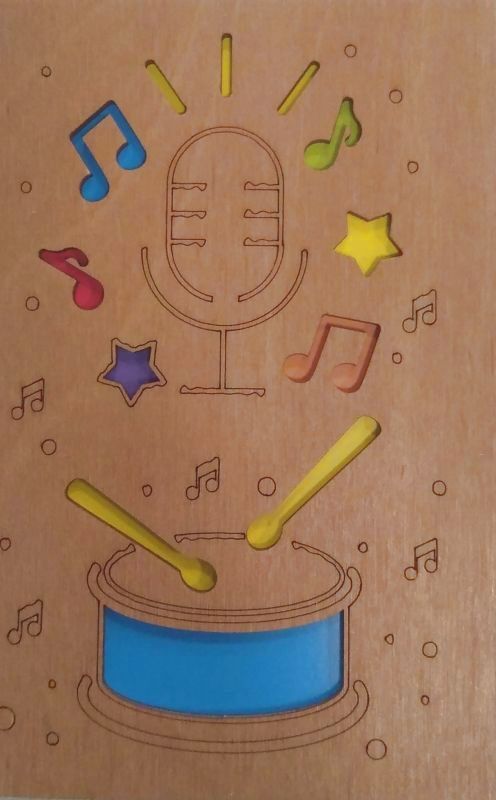 ОТК0020 Стильная деревянная открытка &quot;Барабан и микрофон&quot; _стр., 140х90х3мм, Блистерная упаковка