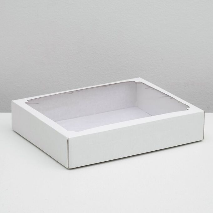 СИМА-ЛЕНД Коробка сборная без печати крышка-дно белая с окном 29 х 23,5 х 6 см