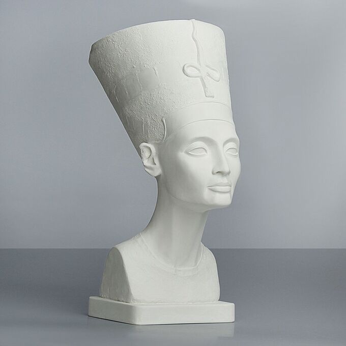 Мастерская Экорше Гипсовая фигура Бюст Нефертити в тиаре, 24 х 37 х 51 см
