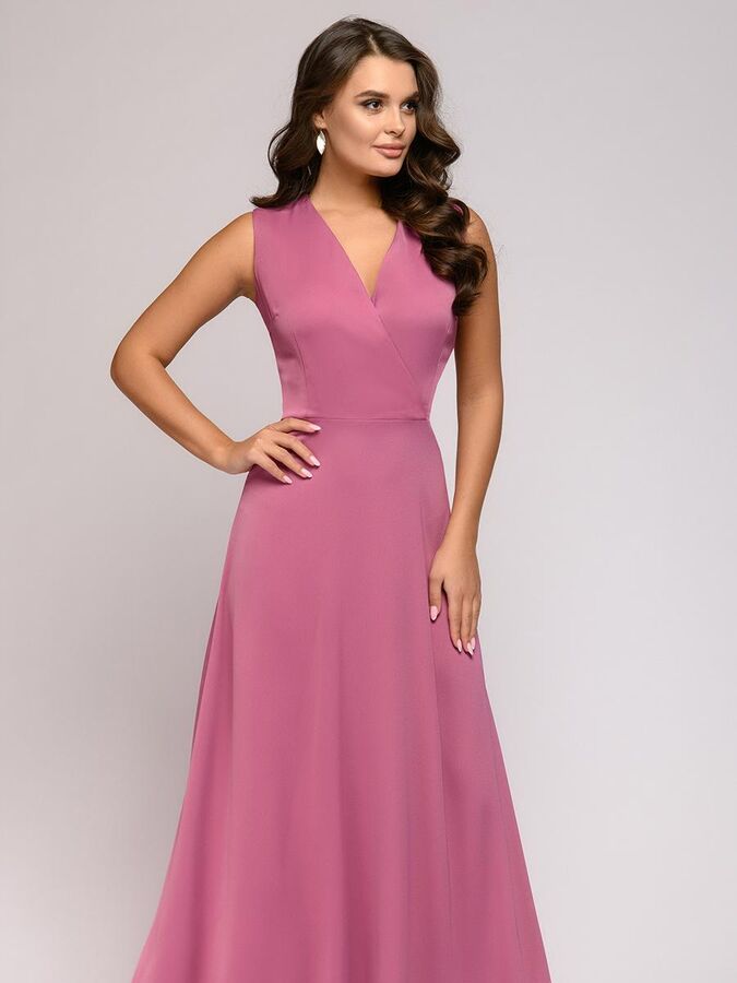 1001 Dress Платье ягодного цвета длины макси с глубоким вырезом без рукавов